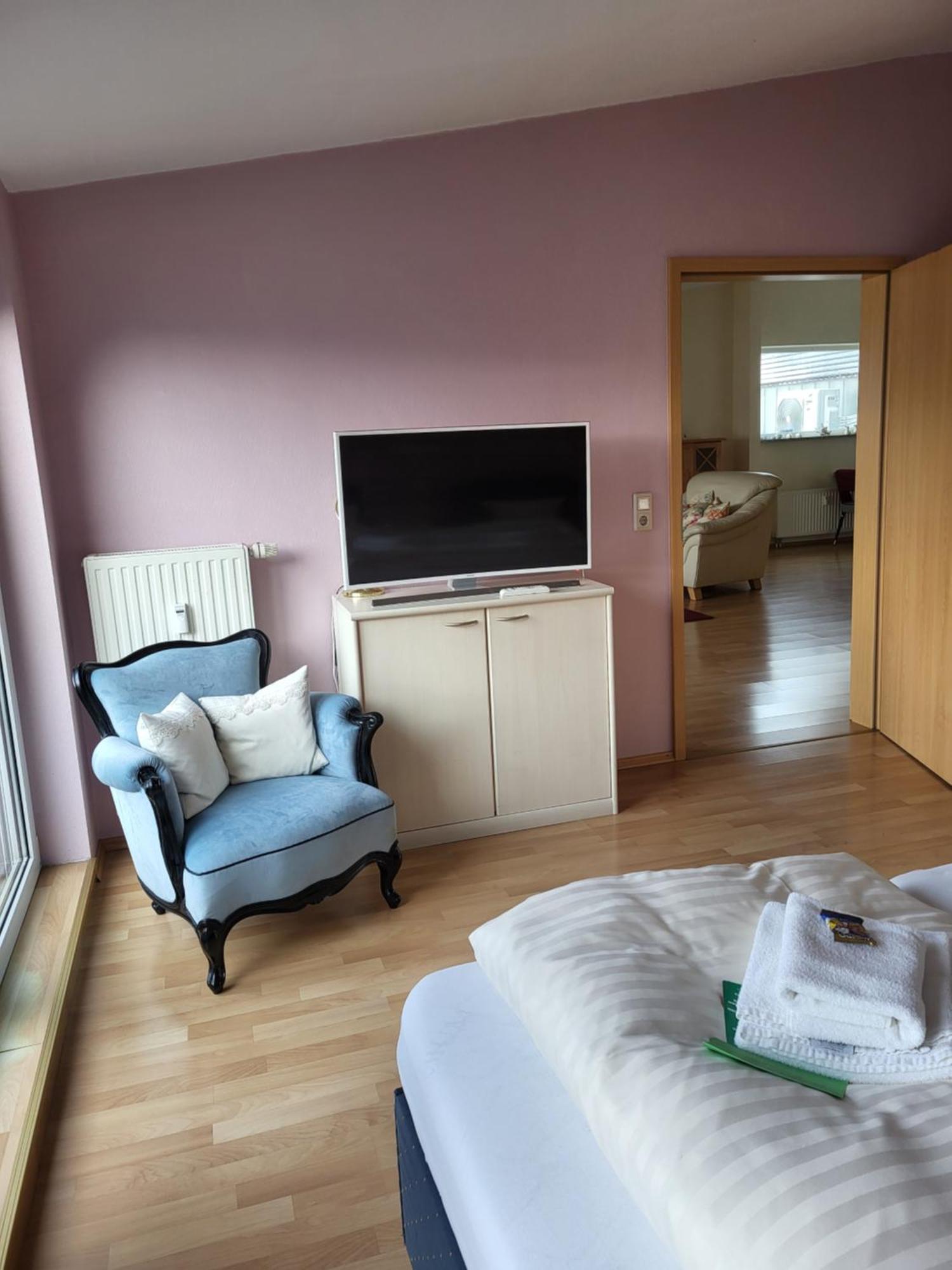 Hotel Am Holzhafen Stade Buitenkant foto
